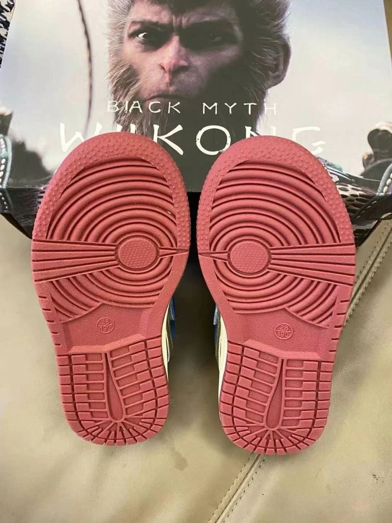 NIKE SHOES Bright 29983