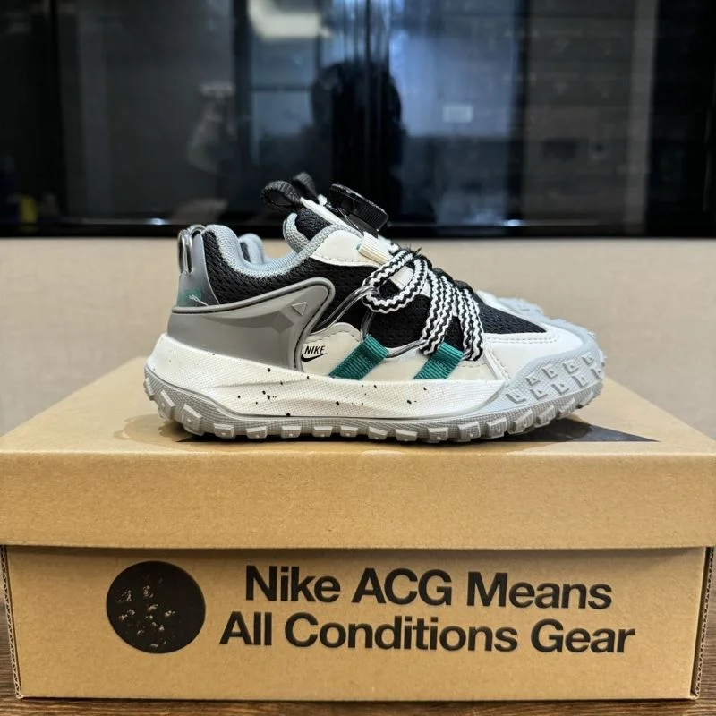 Snug NIKE SHOES 28507