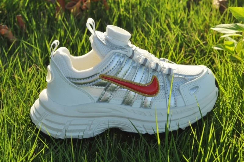 NIKE SHOES Timeless 28500