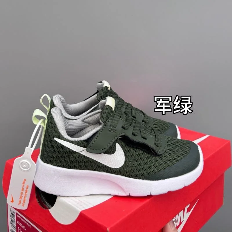 TimelessDesign NIKE SHOES 28695