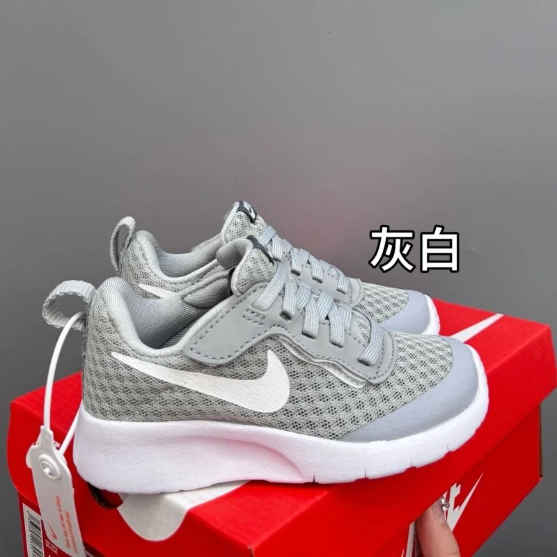 TimelessDesign NIKE SHOES 28695
