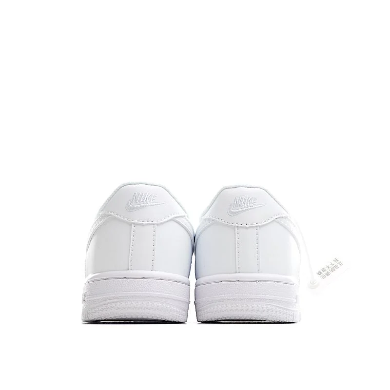 Supportive NIKE SHOES 28670