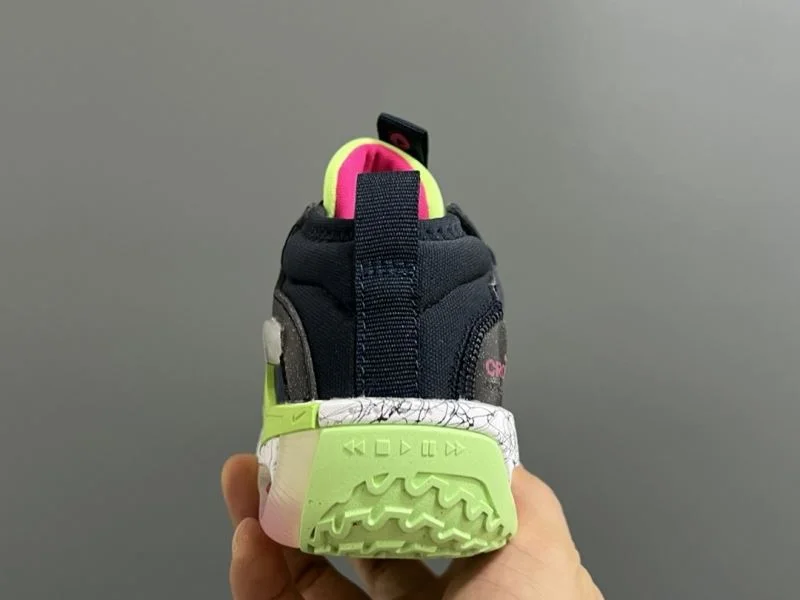 Resilient NIKE SHOES 28656