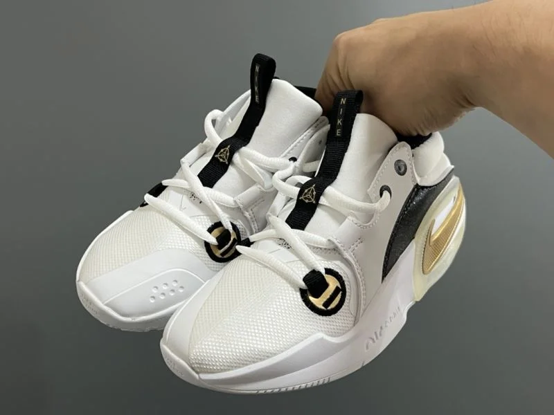 TimelessDesign NIKE SHOES 28645