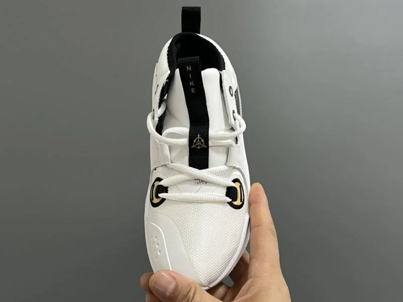 TimelessDesign NIKE SHOES 28645