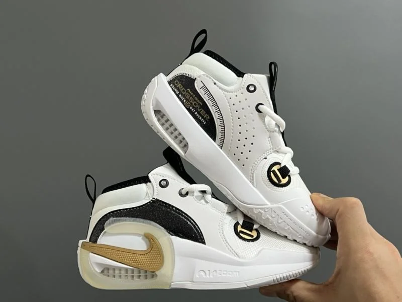 TimelessDesign NIKE SHOES 28645