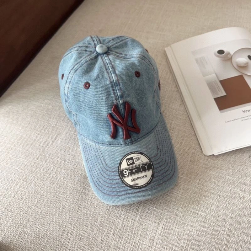 Sporty NY Caps 257315