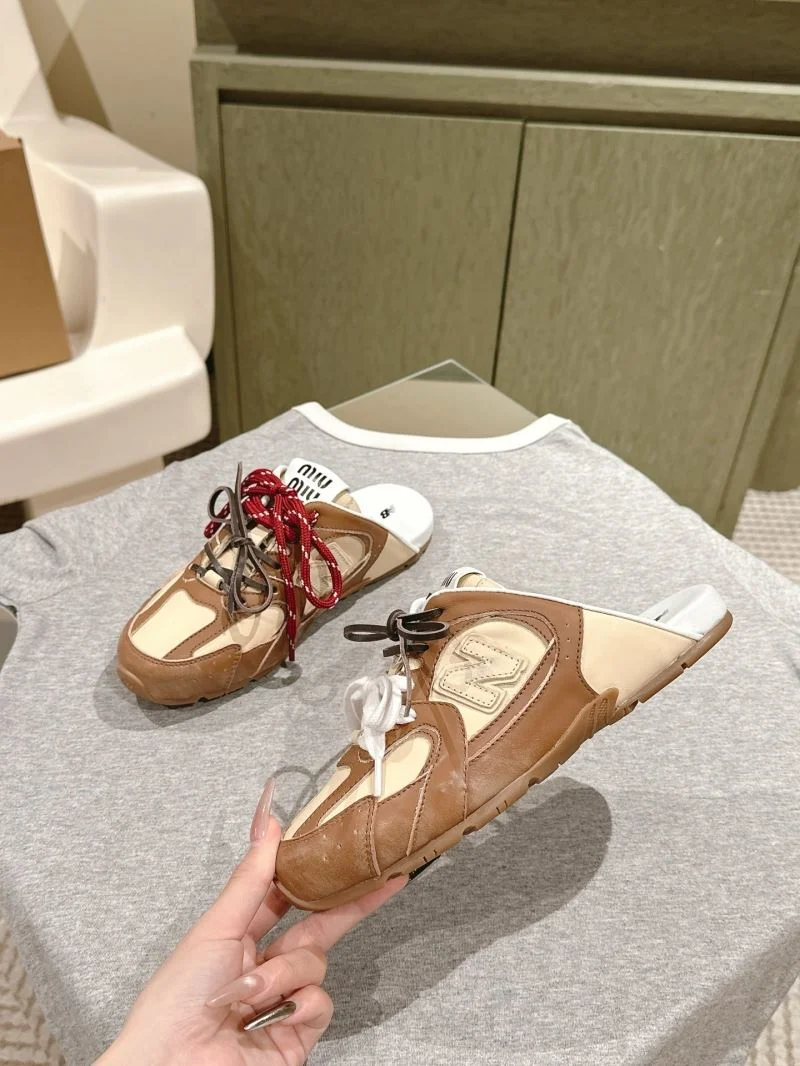 Stretchable New Balance Sandals 9271