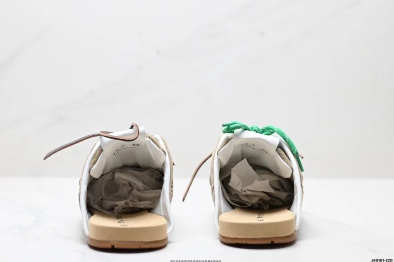 New Balance Sandals Neat 3337