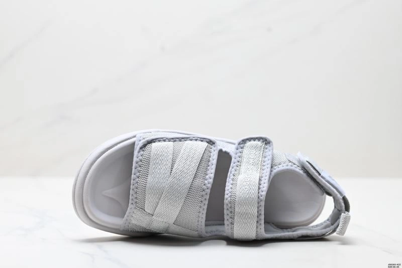Supportive New Balance Sandals 2273