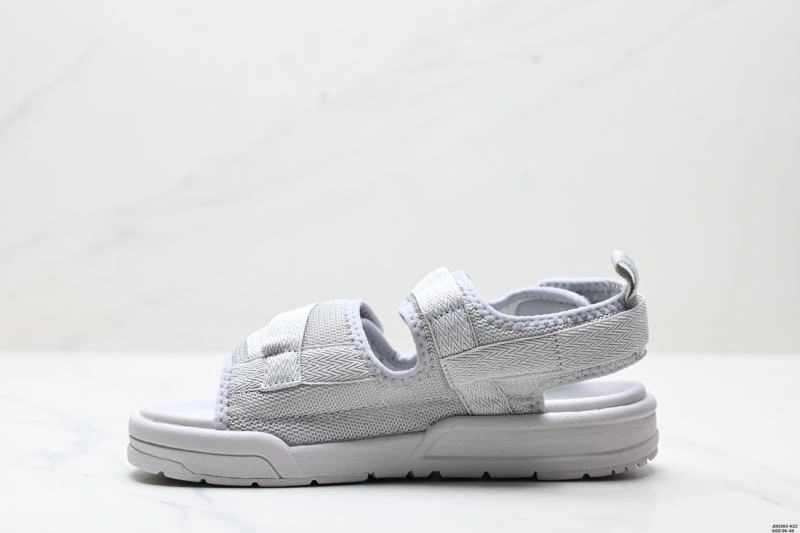 Supportive New Balance Sandals 2273