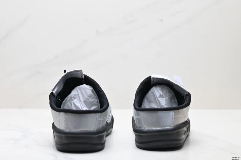 New Balance Sandals Contemporary 2261