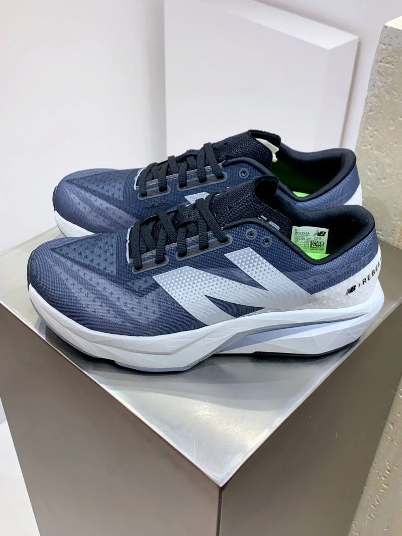 Attractive New Balance Shoes 4190