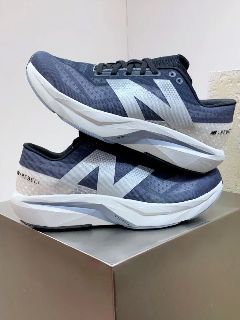 Attractive New Balance Shoes 4190