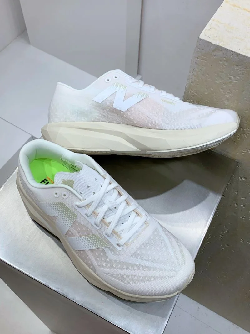 New Balance Shoes SportInspired 4186