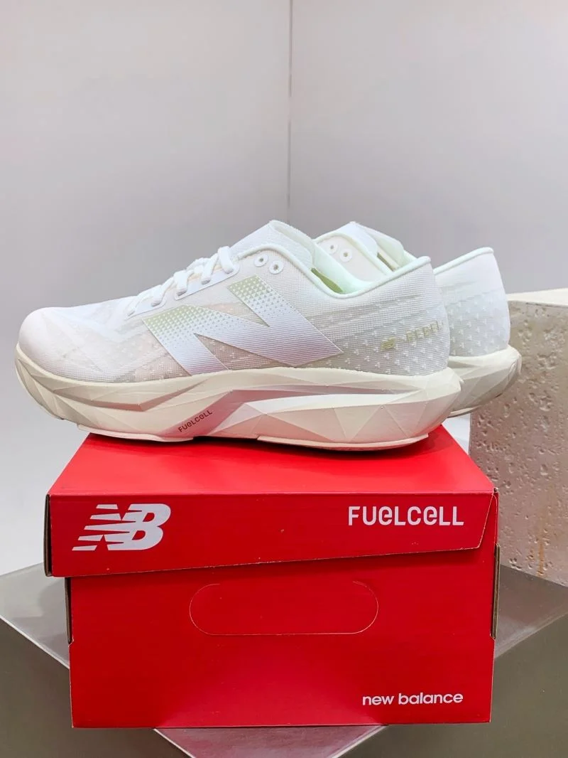 New Balance Shoes SportInspired 4186