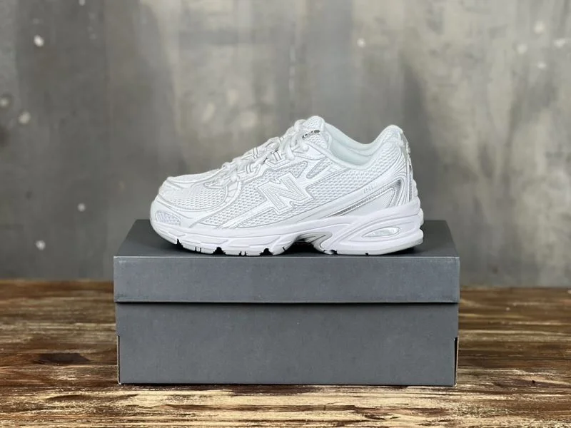 Comfortable New Balance Shoes 4197