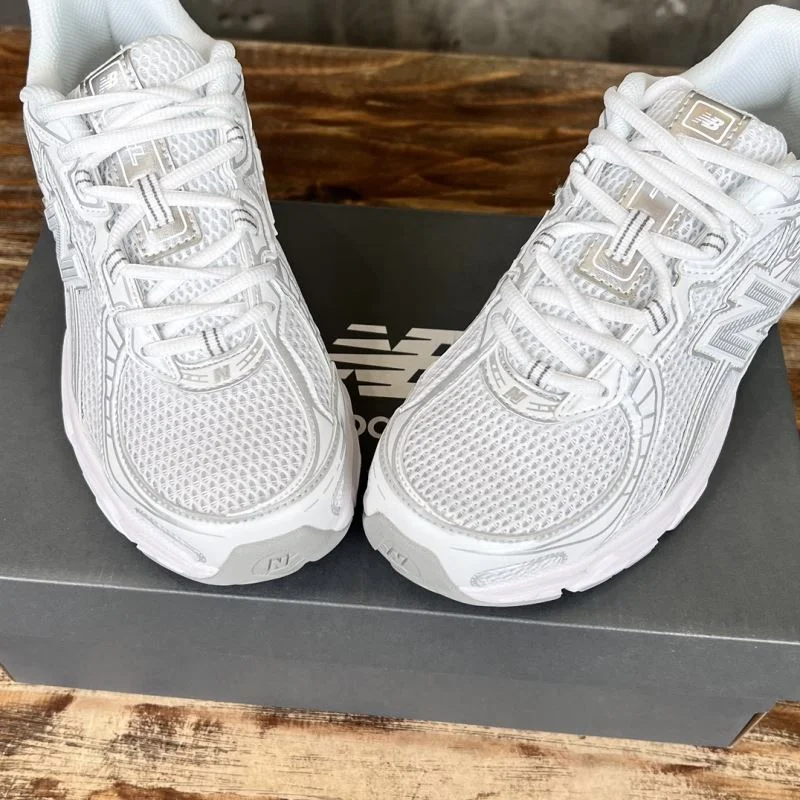 Comfortable New Balance Shoes 4197