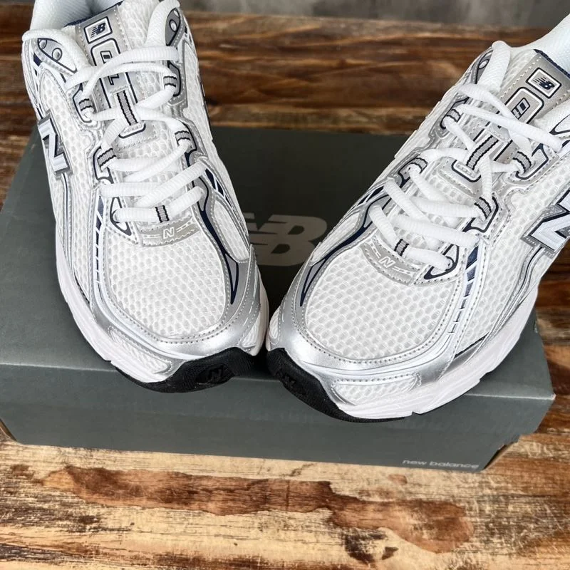 Youthful New Balance Shoes 4167