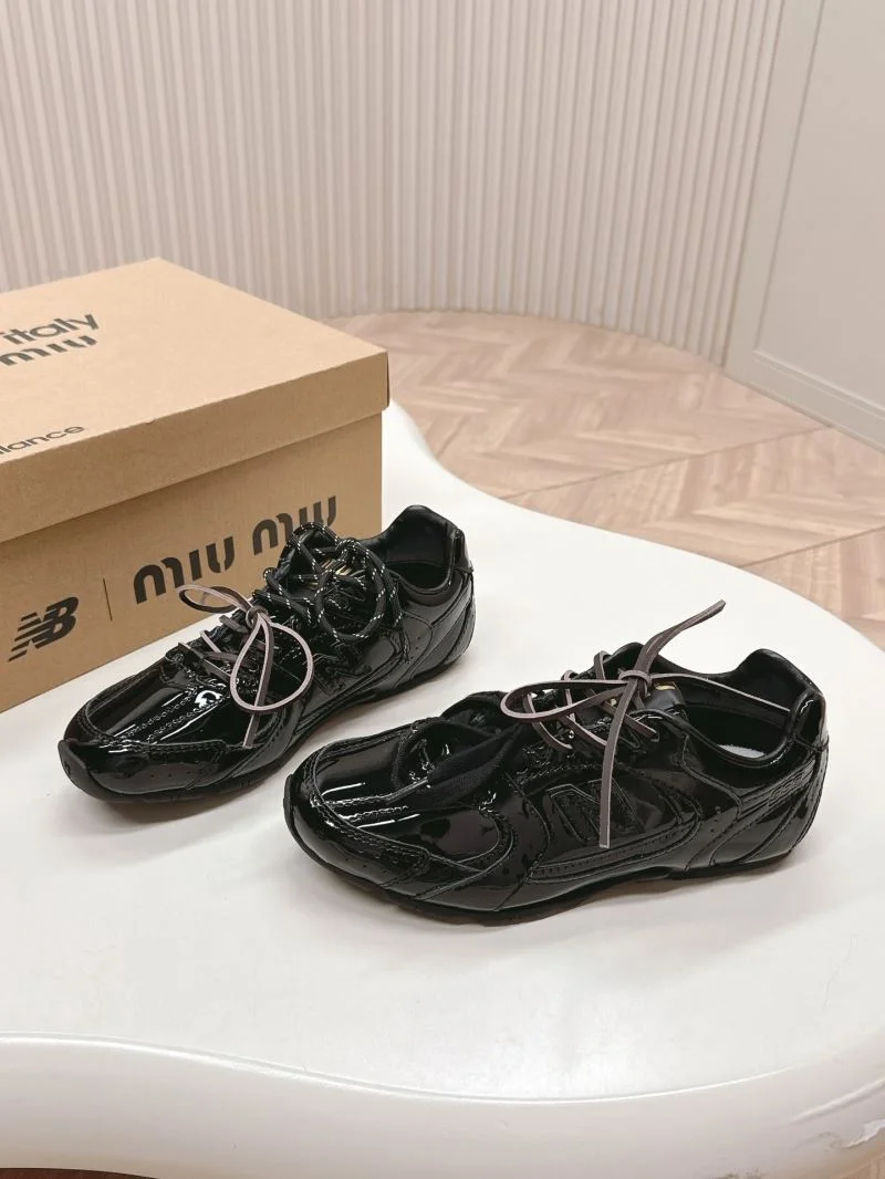 New Balance Shoes Supportive 7404