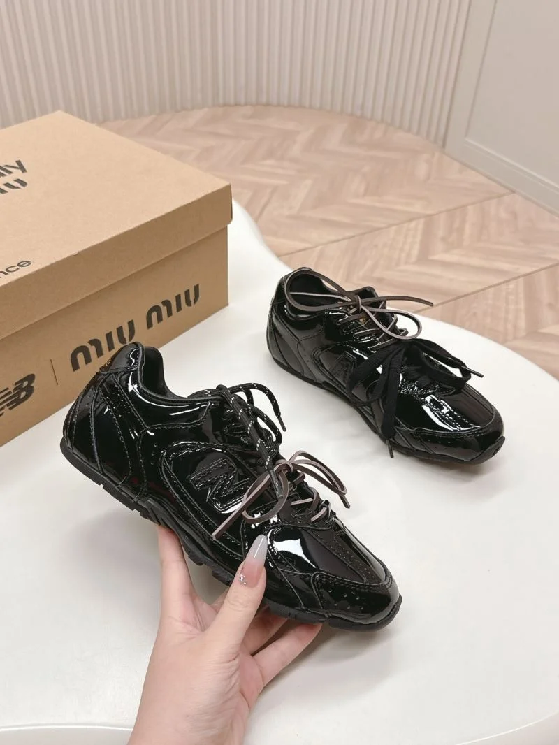 New Balance Shoes Supportive 7404