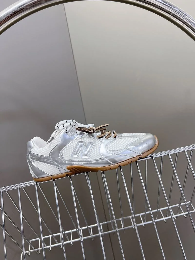 New Balance Shoes EyeCatching 7343