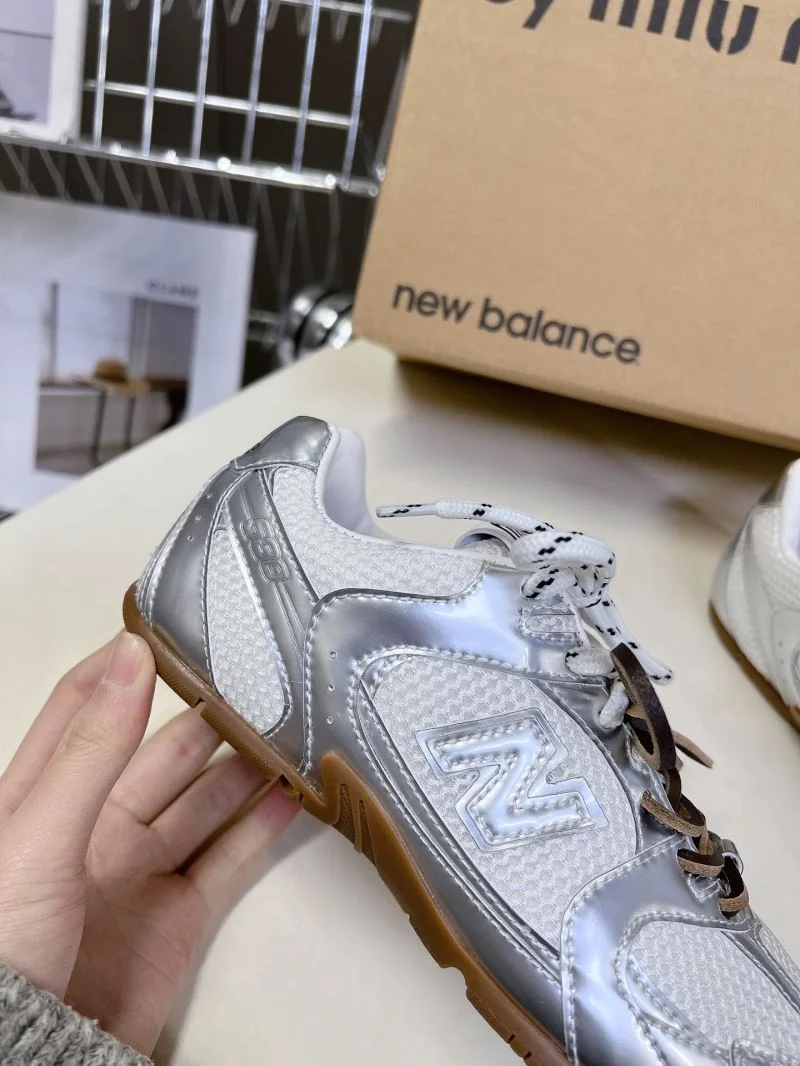New Balance Shoes EyeCatching 7343