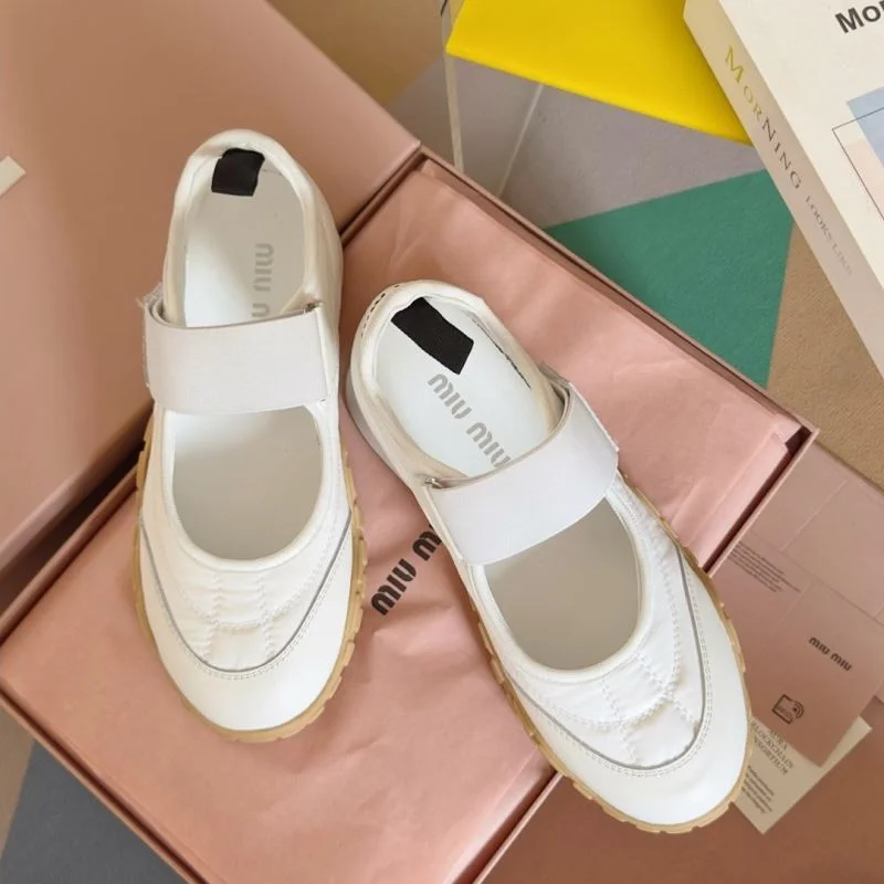 New Balance Shoes Tailored 7349