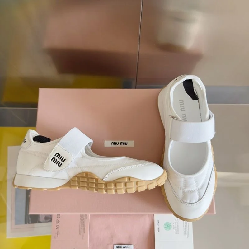 New Balance Shoes Tailored 7349