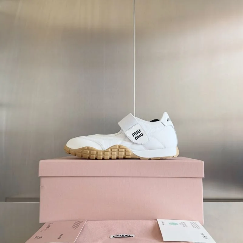 New Balance Shoes Tailored 7349