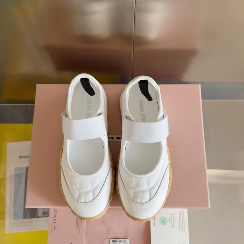 New Balance Shoes Tailored 7349