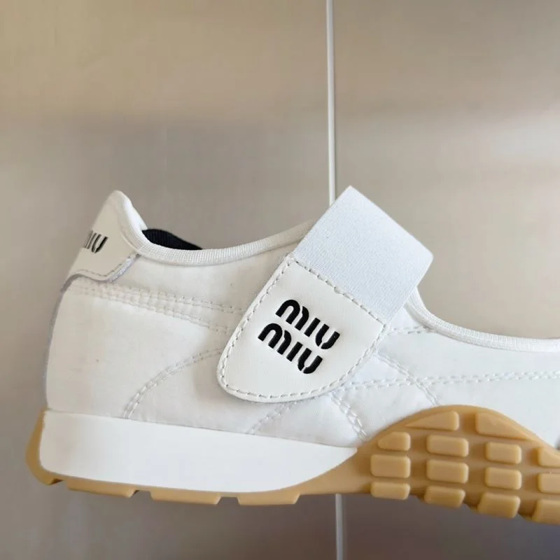New Balance Shoes Tailored 7349