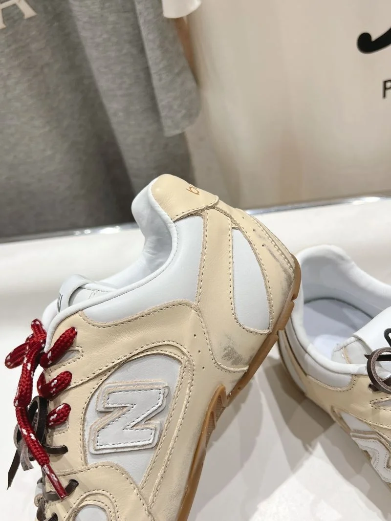 Packable New Balance Shoes 9257