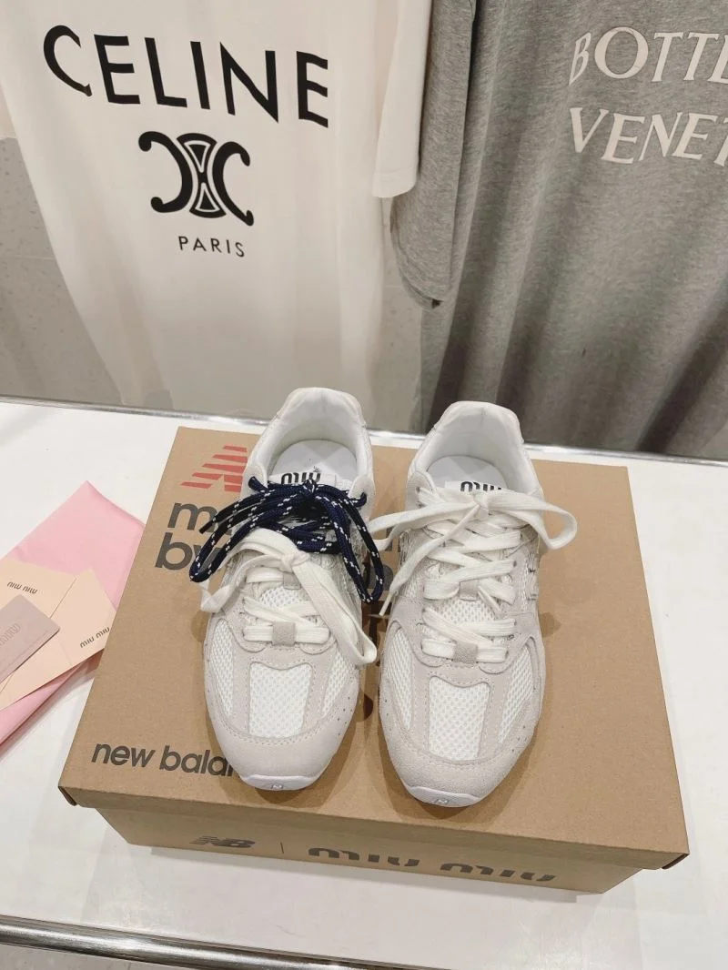New Balance Shoes TravelReady 9245