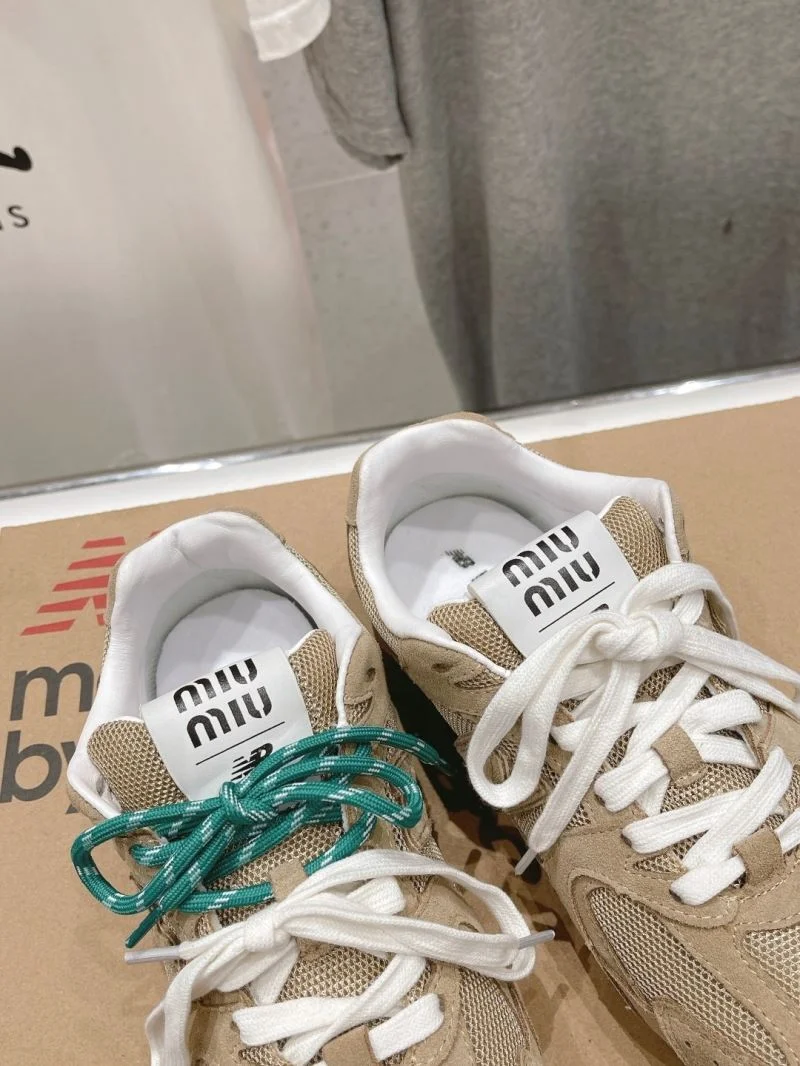 Comfortable New Balance Shoes 9270