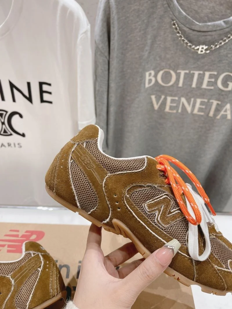 Snug New Balance Shoes 9309