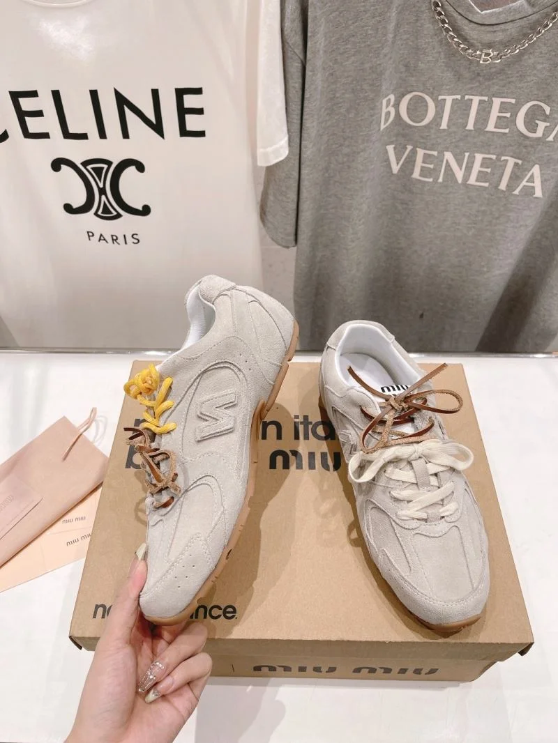 StreetReady New Balance Shoes 9236
