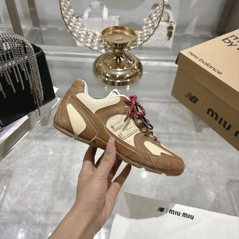 MultiPurpose New Balance Shoes 9252