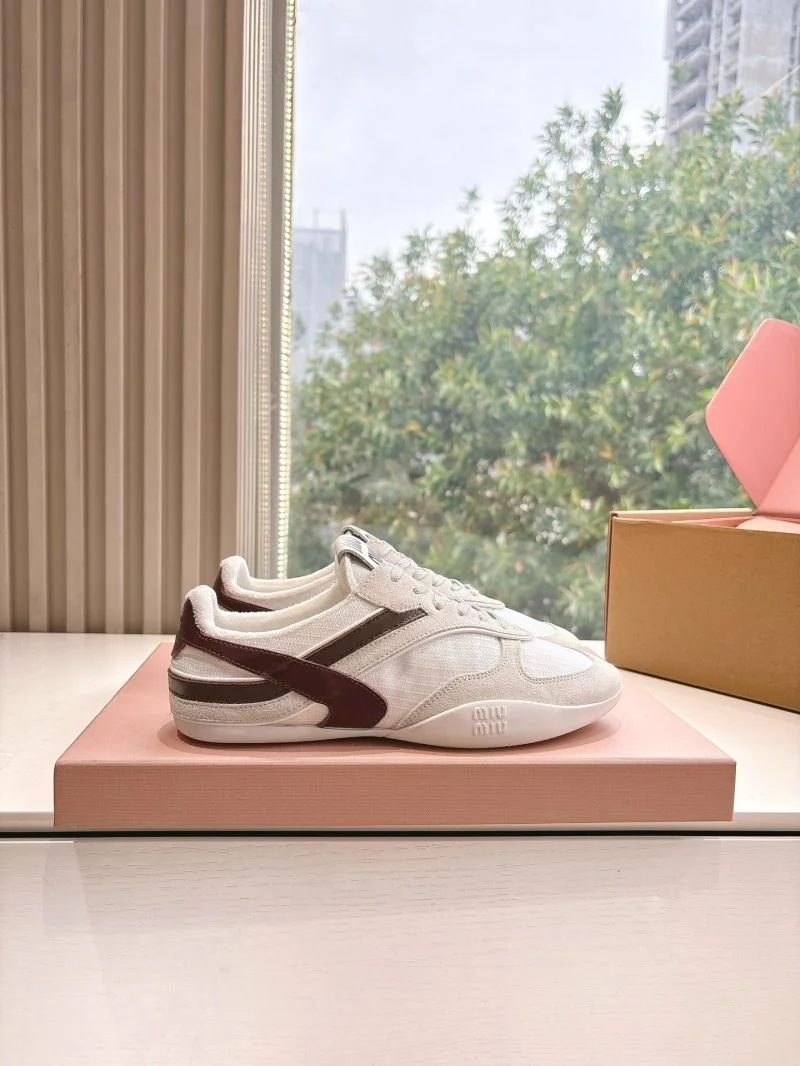 New Balance Shoes Bold 9231