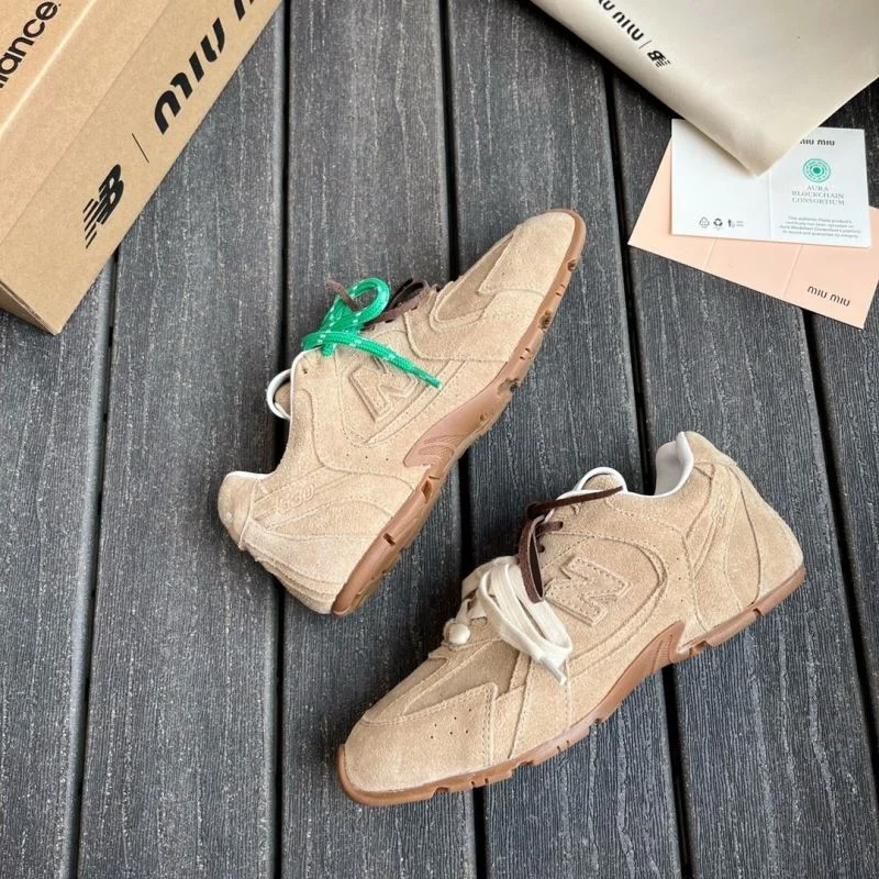 Sleek New Balance Shoes 6019
