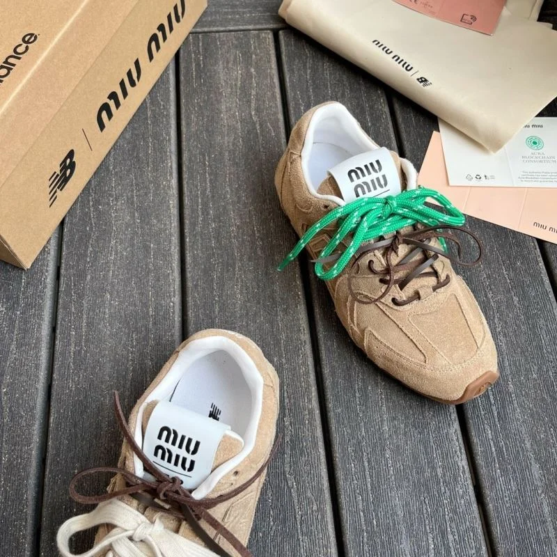Sleek New Balance Shoes 6019