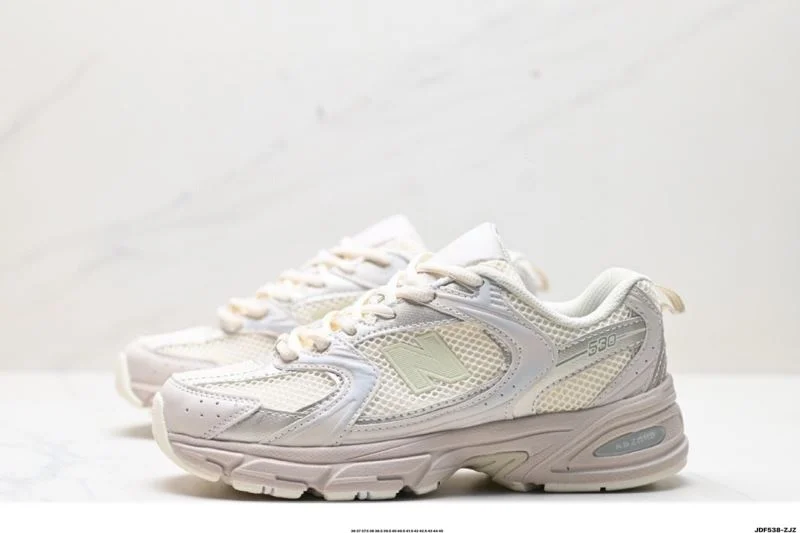 Sleek New Balance Shoes 3404
