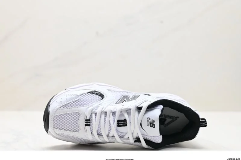 New Balance Shoes DailyWear 3369