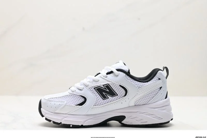 New Balance Shoes DailyWear 3369