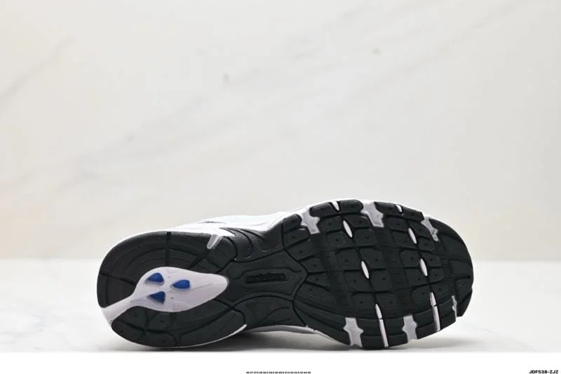 New Balance Shoes DailyWear 3369