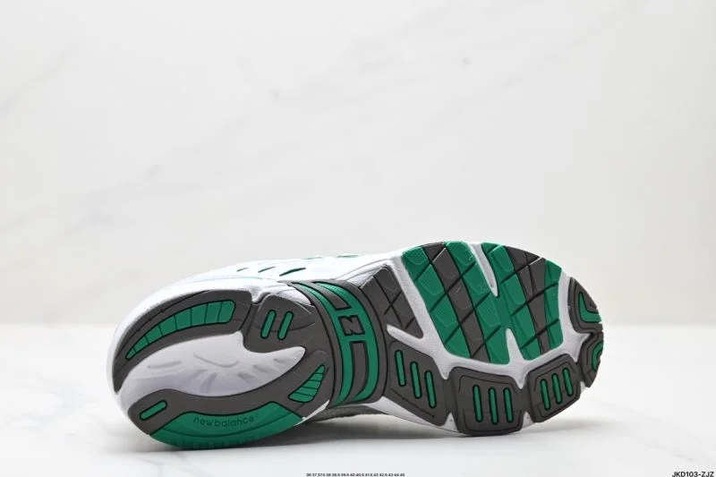 New Balance Shoes Neat 3330