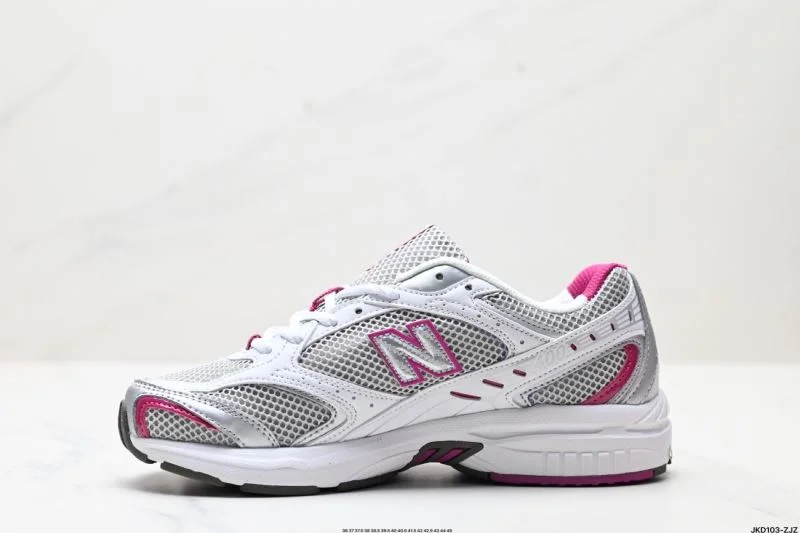 New Balance Shoes Vibrant 3332