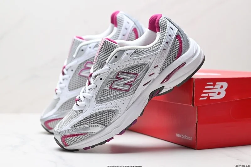 New Balance Shoes Vibrant 3332