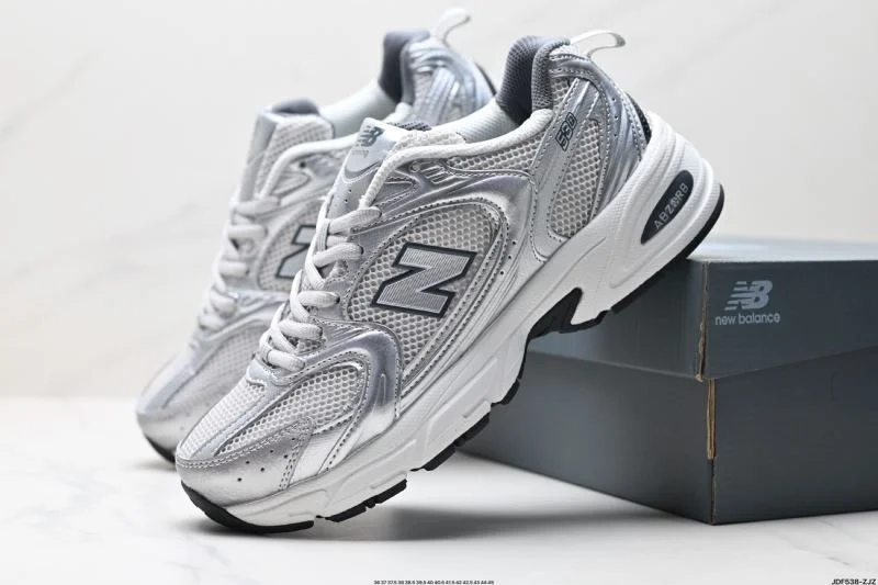 New Balance Shoes Resilient 3319