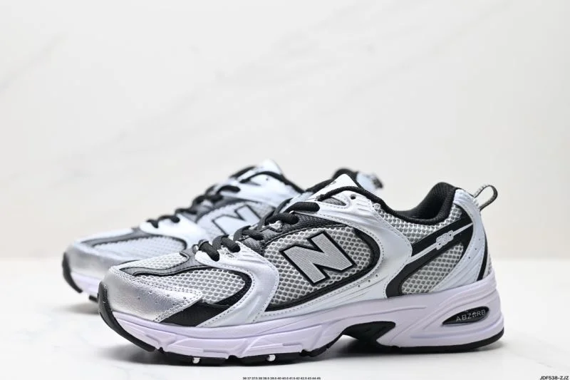 Functional New Balance Shoes 3410